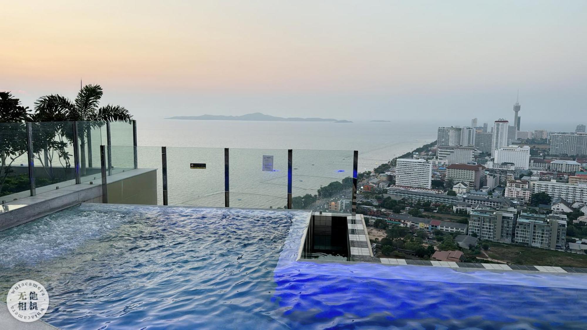 Copacabana Beach Jomtien 科帕卡巴纳海乔木提安海滩毗邻乔木提安夜市 Eksteriør billede
