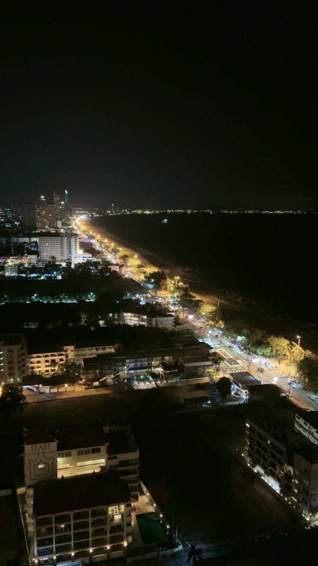 Copacabana Beach Jomtien 科帕卡巴纳海乔木提安海滩毗邻乔木提安夜市 Eksteriør billede