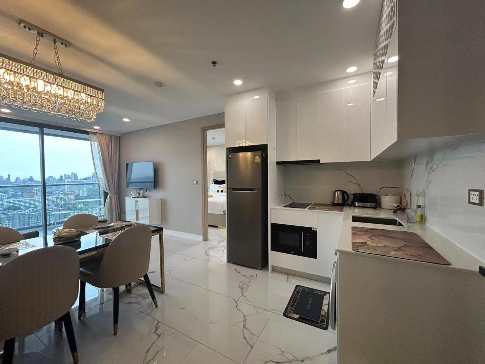 Copacabana Beach Jomtien 科帕卡巴纳海乔木提安海滩毗邻乔木提安夜市 Eksteriør billede