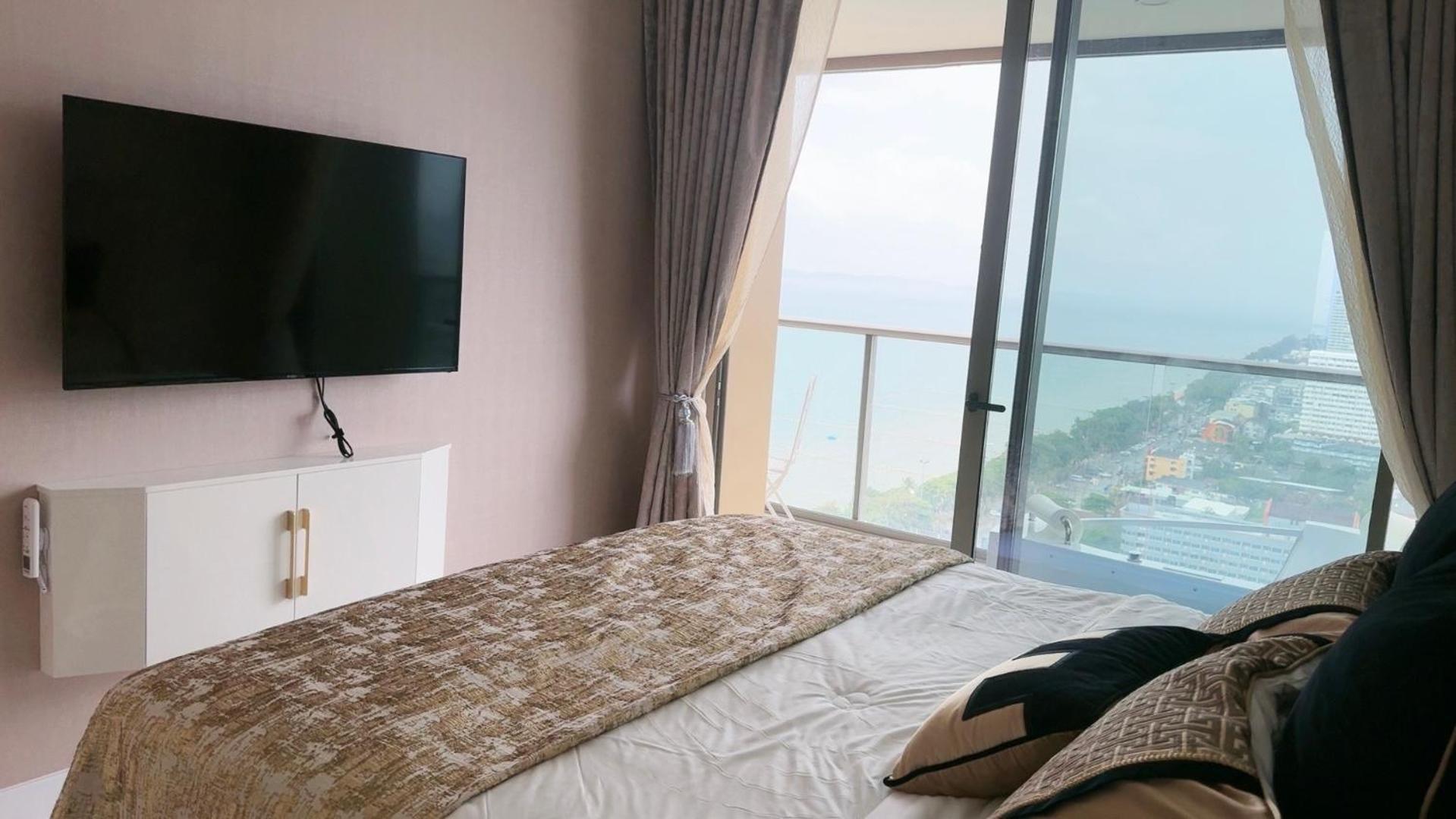 Copacabana Beach Jomtien 科帕卡巴纳海乔木提安海滩毗邻乔木提安夜市 Eksteriør billede