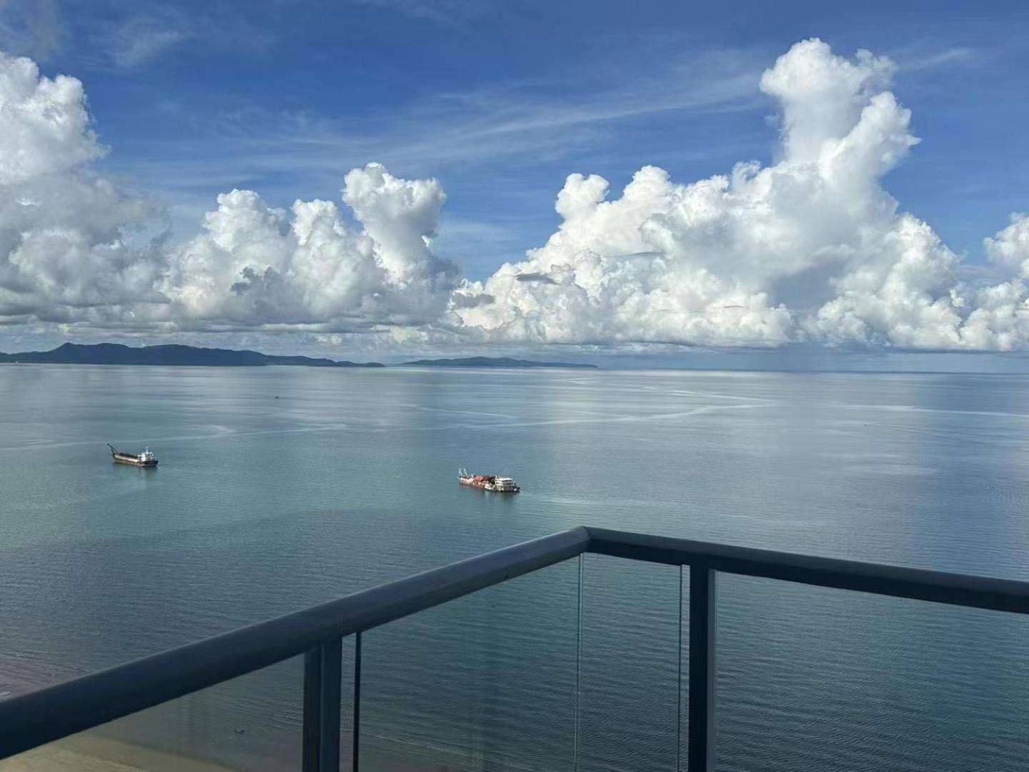 Copacabana Beach Jomtien 科帕卡巴纳海乔木提安海滩毗邻乔木提安夜市 Eksteriør billede